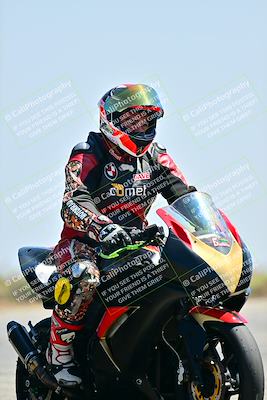media/Aug-25-2024-2WTD (Sun) [[4221c16924]]/B Group/Session 5-Turns 1 2 and Grid/